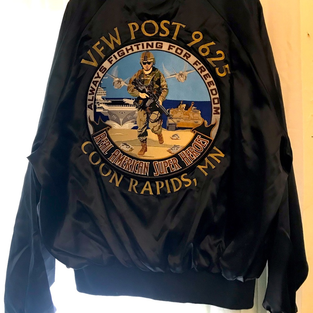 Coon Rapids VFW Post 9625 Original military Veteran jacket Military jacket